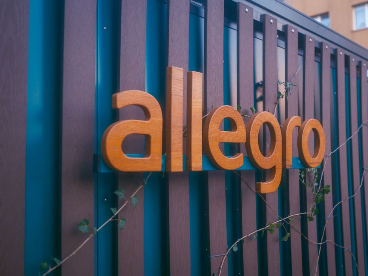 Świąteczne zakupy załatw już teraz w Allegro i ciesz się spokojem z bliskimi